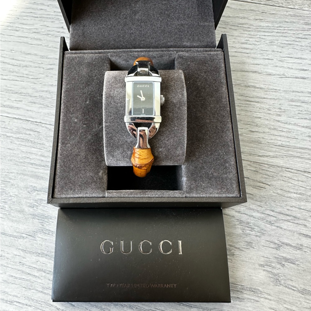 Classic GUCCI Woman Brown and Silver Bamboo WATCH 6800L